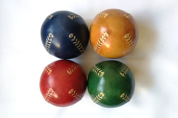 Set of 4 leather juggling balls, Juggling Set, Juggling Balls, Games, Toys,  Learn to Juggle