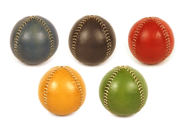 Set 5 Leather Juggling Balls, Gift for jugglers, Professional Juggler, Olimpic Colors.